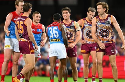 Melbourne Demons vs Brisbane Lions Pickett