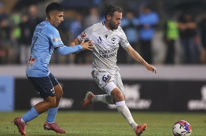 Melbourne Victory Sydney FC Mata