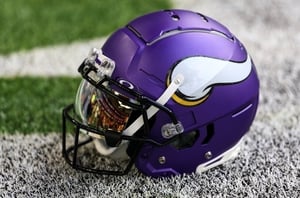 Green Bay Packers at Minnesota Vikings Predictions & Picks – Vikings To Down Division Rivals In  Key NFL Clash