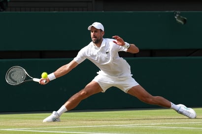 Felix Auger-Aliassime vs Novak Djokovic Preview & Tips - Djokovic backed for battling win over Auger-Aliassime 