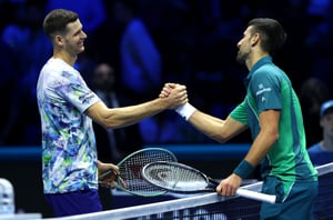 Novak Djokovic Hubert Hurkacz hands