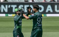 Pakistan's Haris Rauf (R) celebrates with teammate Mohammad Rizwan (Getty Images)