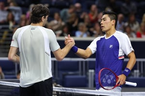 Taylor Fritz Brandon Nakashima hands