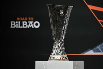 The Europa League Trophy (Getty Images)
