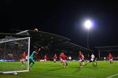 Wrexham vs Notts Forest