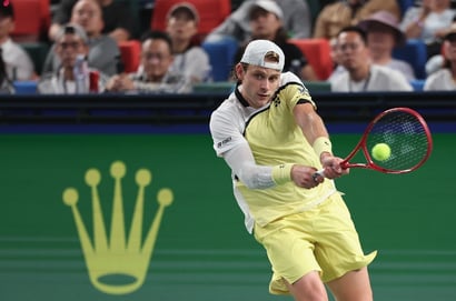 Tommy Paul vs Zizou Bergs Betting Tips & Live Stream - Bergs to Continue Winning Run at ATP Shanghai