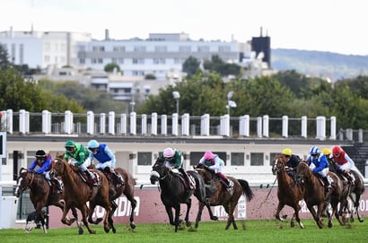 longchamp racecourse october