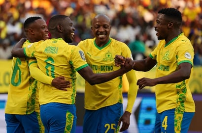 mamelodi sundowns celebrate