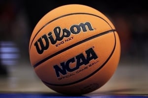 Houston vs Purdue Preview & Picks – Cougars To Cover In March Madness Sweet 16 Victory