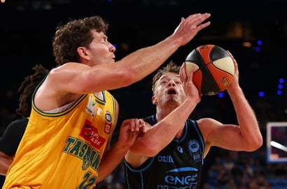 melbourne united jackjumpers
