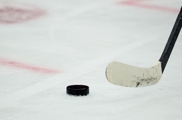 Carolina Hurricanes at Vegas Golden Knights NHL Stanley Cup Finals Predictions & Picks