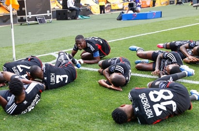 orlando pirates celebrate