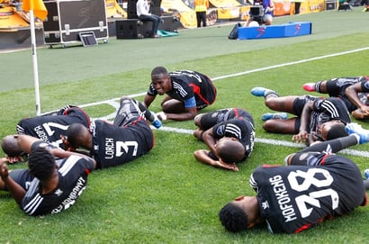 orlando pirates celebrate