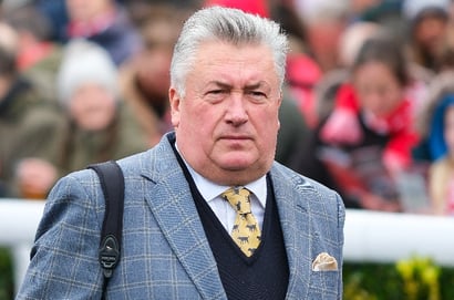 paul nicholls races