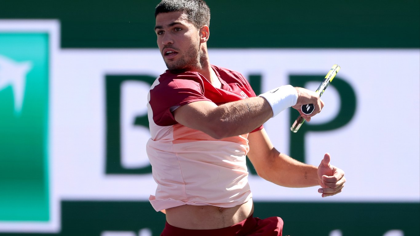 Carlos Alcaraz vs Denis Shapovalov Tips, Prediction & Live Stream Defending champion Alcaraz