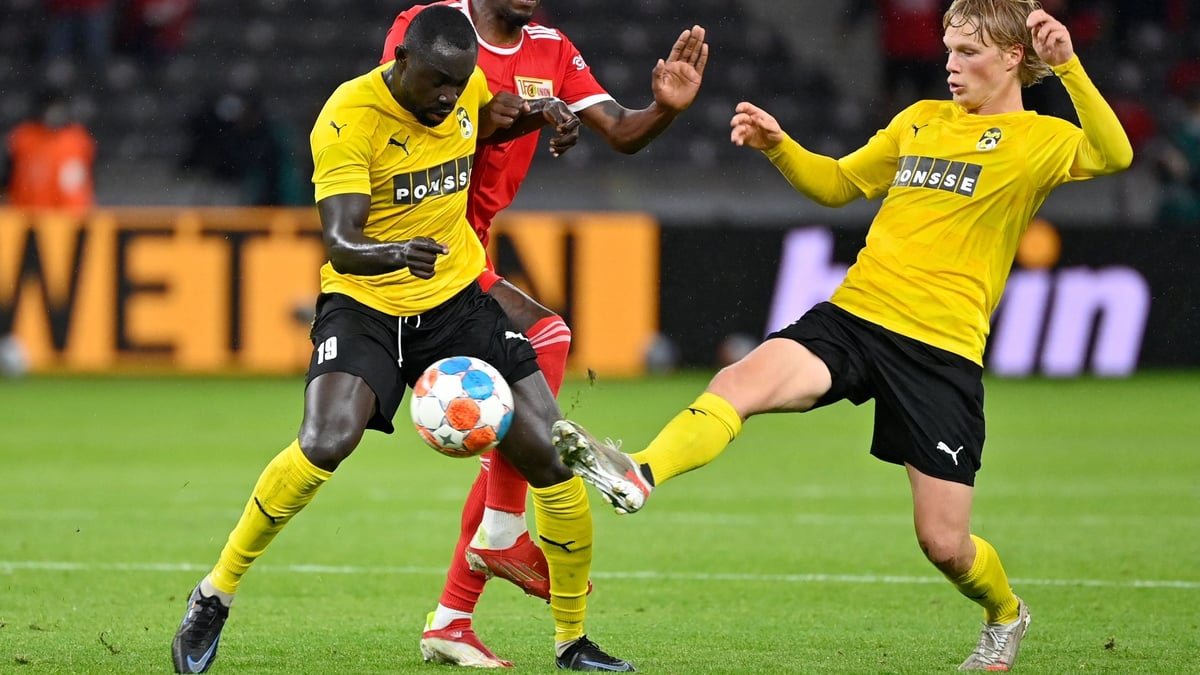 KuPS vs Vardar Live Stream & Predictions – Hosts to Finish the Job in the Champions League Qualifiers