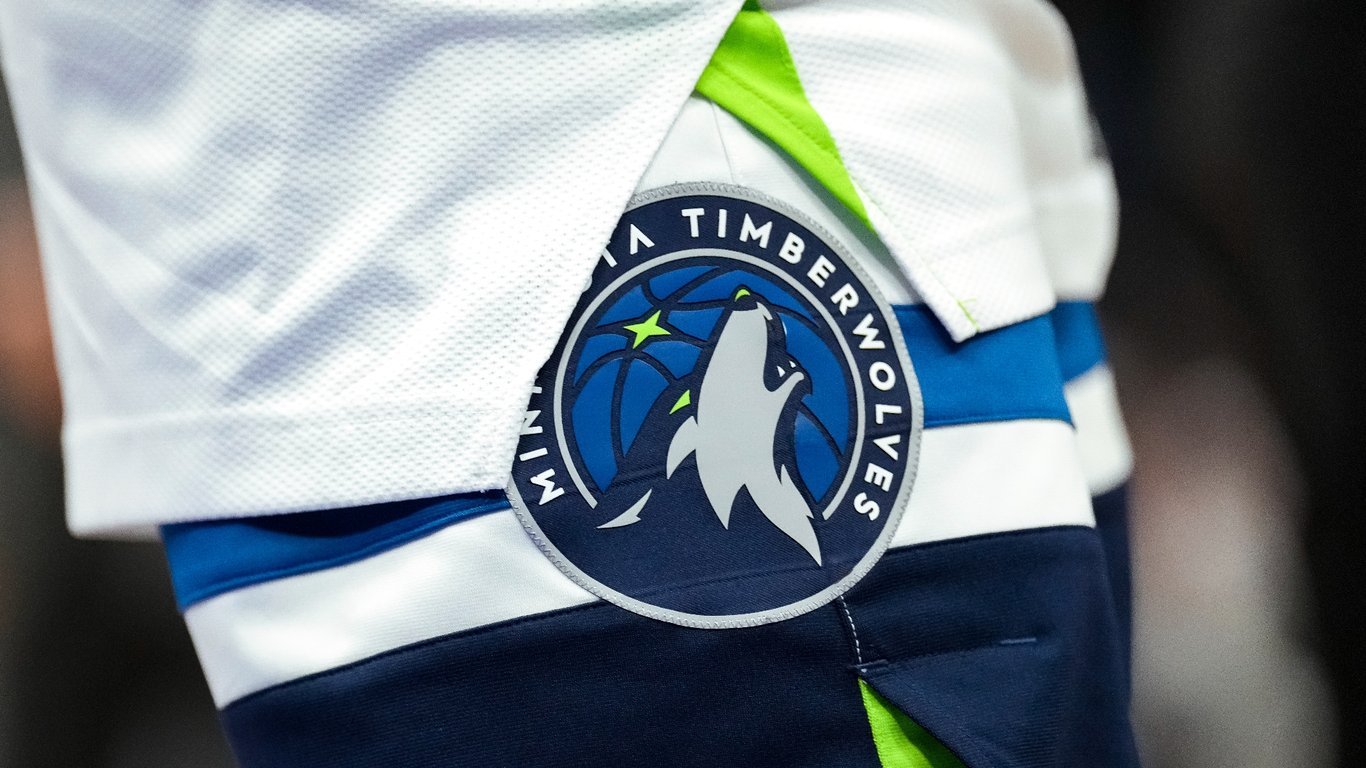 Minnesota Timberwolves vs Miami Heat NBA Basketball 2025 Betting Tips Timberwolves feast on