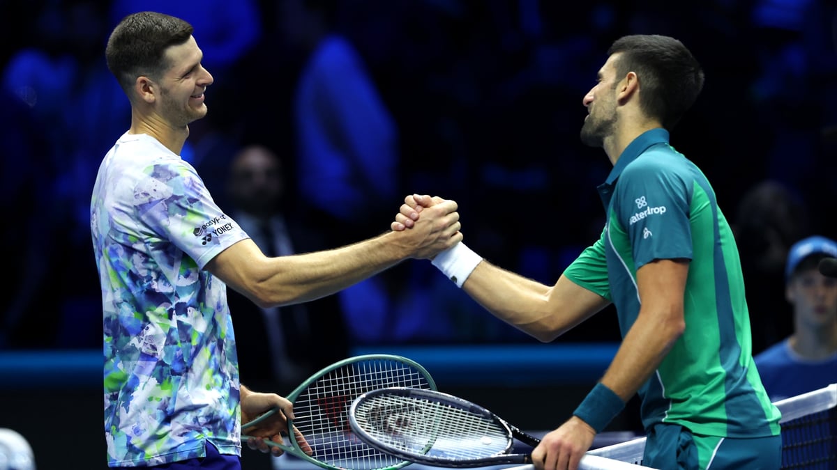 Novak Djokovic vs Hubert Hurkacz Tips & Live Stream - ATP Shanghai