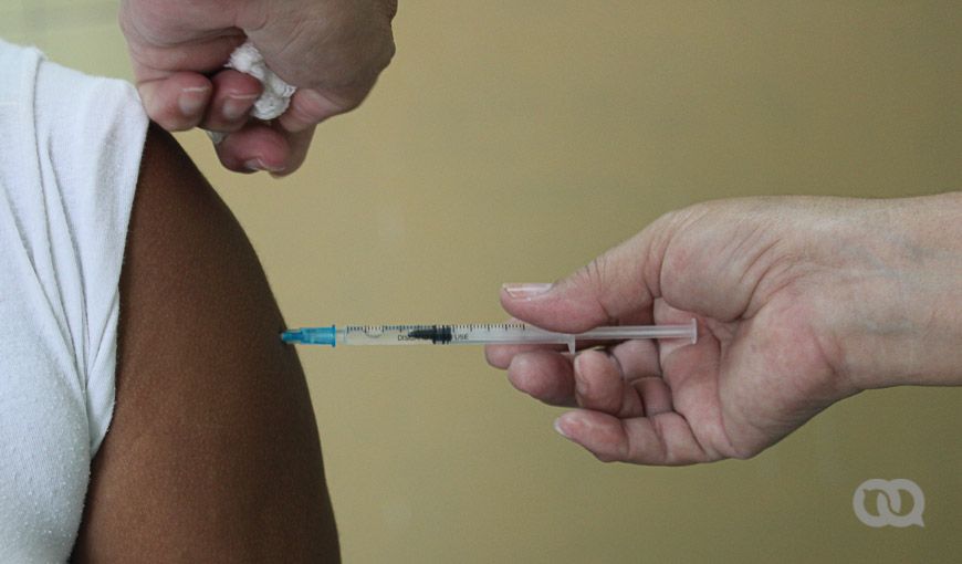 Aplicación de candidato vacunal cubano, salud, coronavirus, COVID-19, enfermera. Foto: Yandry Fernández.