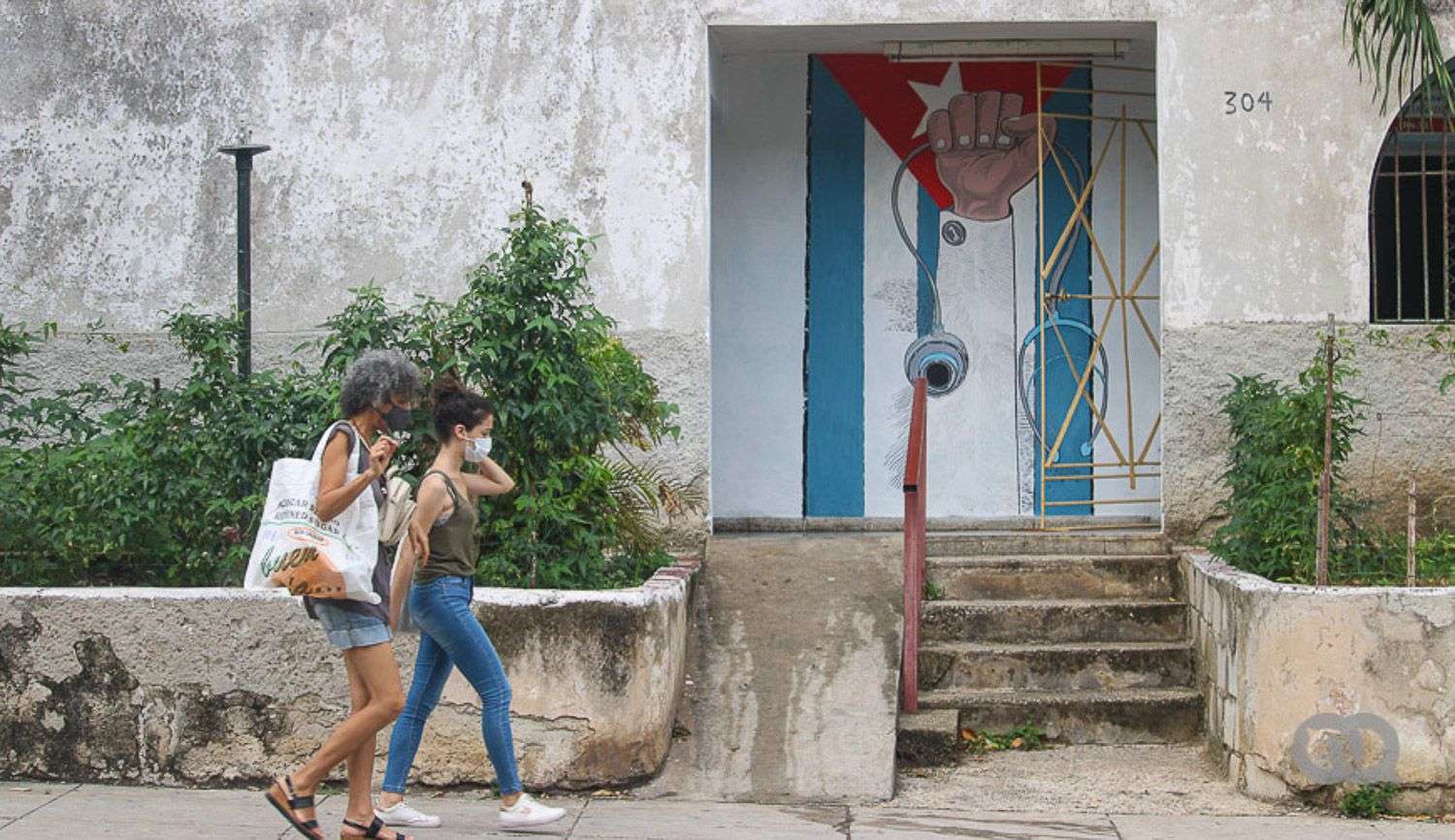 Mujeres desprotegidas contra el cáncer cervicouterino: el declive de las citologías en Cuba