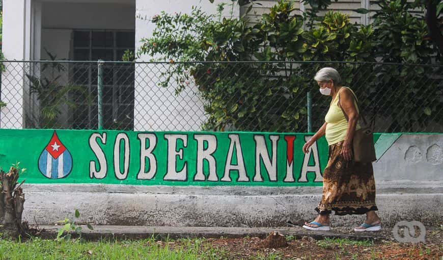 Lo que sabemos sobre el acuerdo entre Cuba e Irán para producir la vacuna Soberana 02