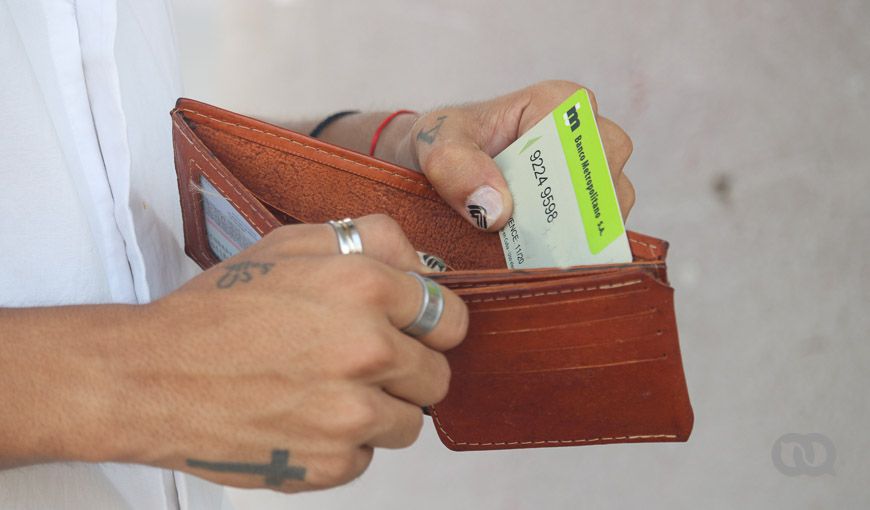 Trámites en Cuba para recuperar carné de identidad y tarjeta de banco