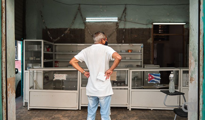 Escasez de medicamentos en farmacias de Cuba.