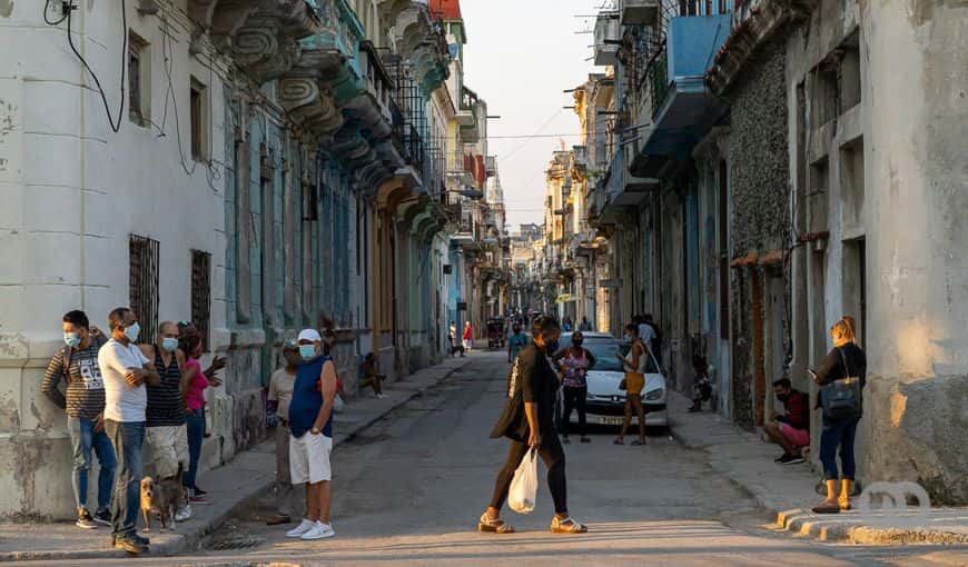 Conoce tres tarjetas prepago que funcionan en Cuba
