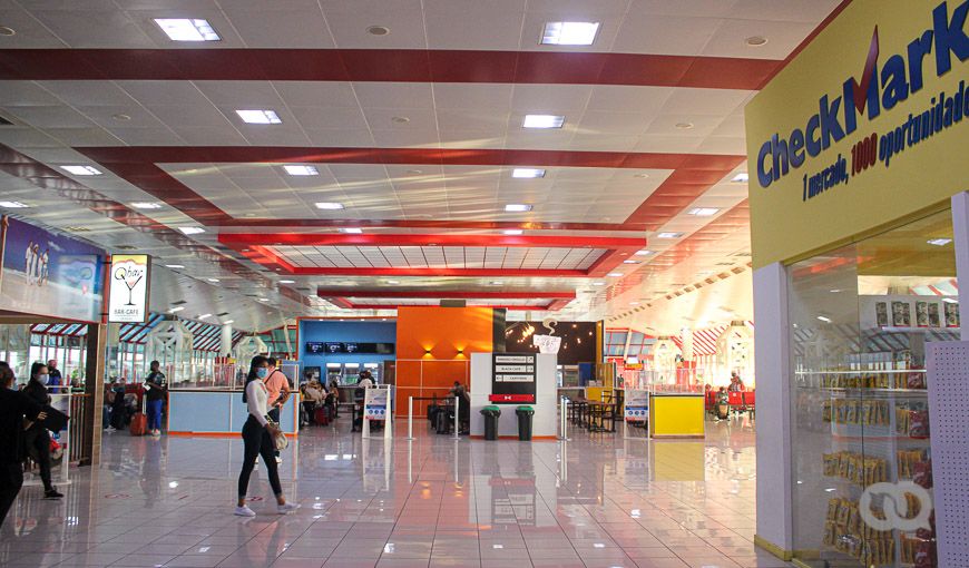 Aeropuerto Internacional José Martí de La Habana, emigración en Cuba