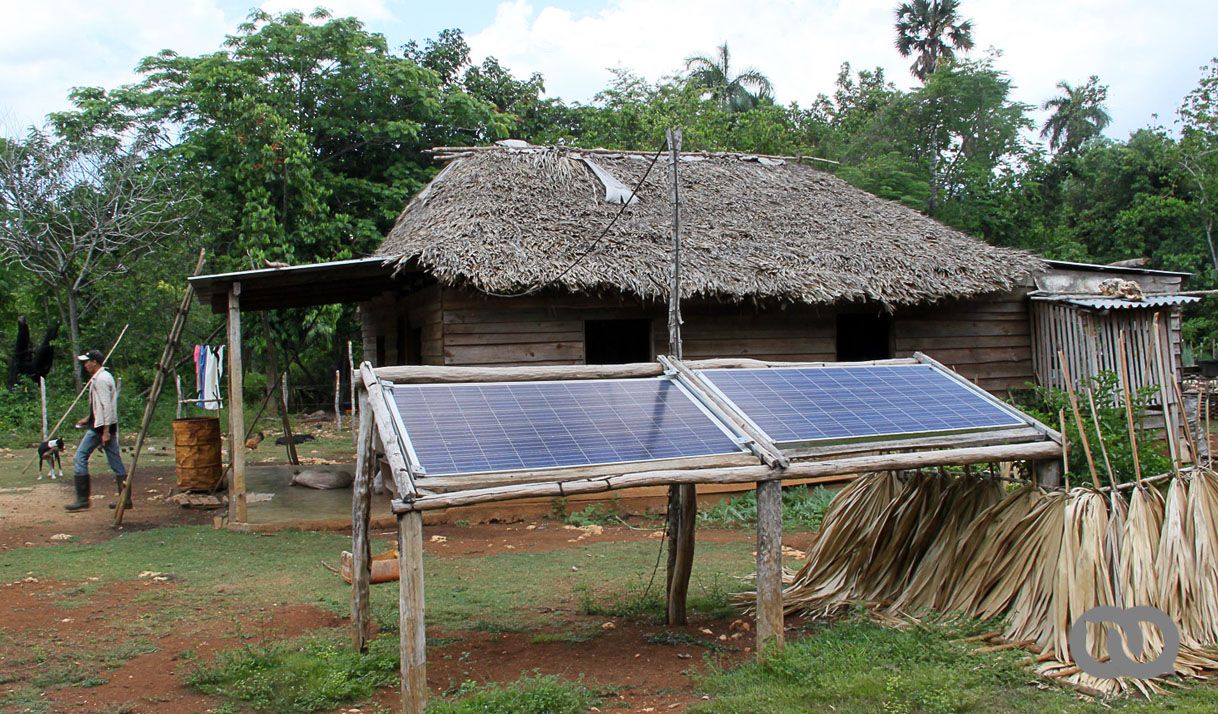 panel solar fotovoltaico casa