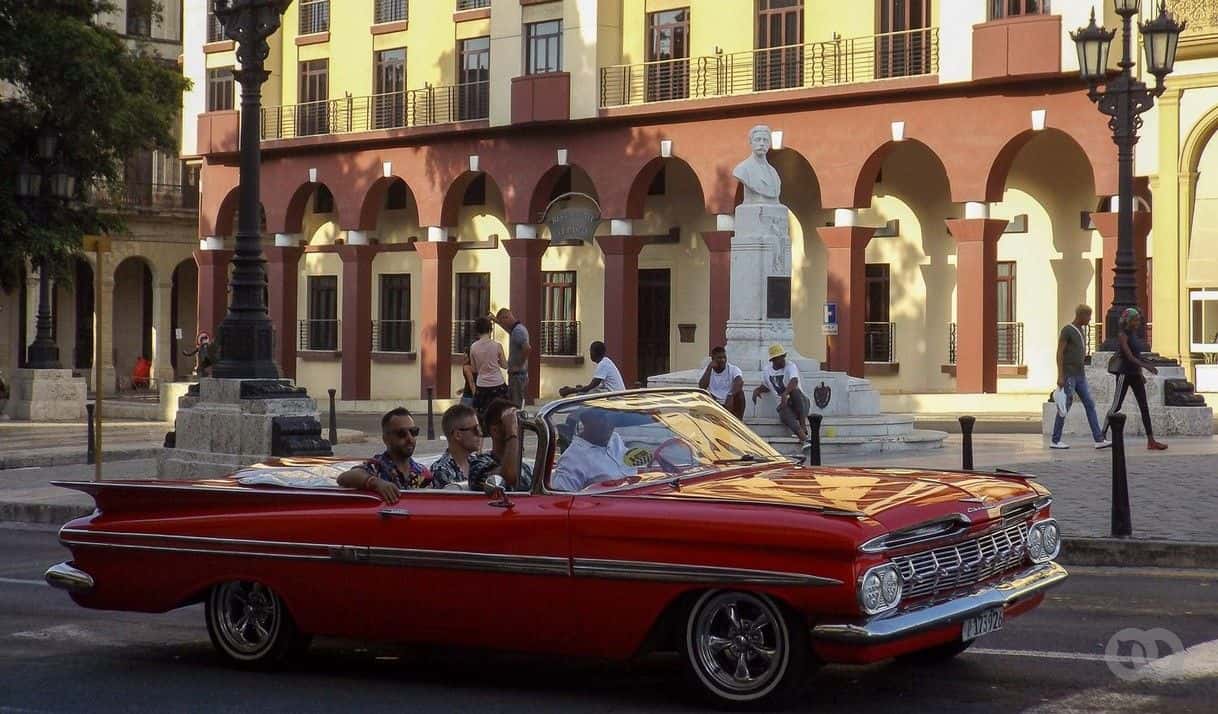 Cuba anticipa caída del 16 % de turistas en 2024
