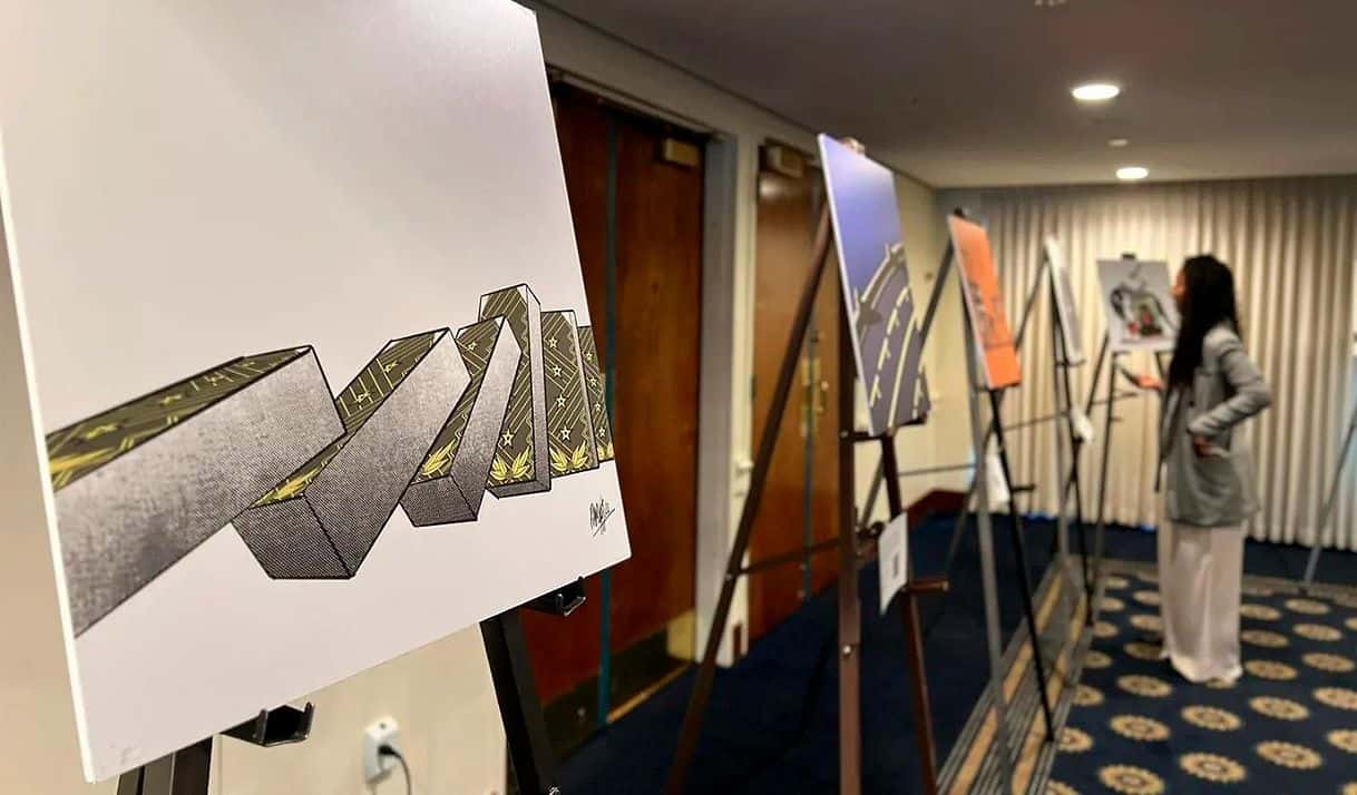 Exposición «A punta de lápiz» en Washington. Foto: The International Institute on Race, Equality and Human Rights.