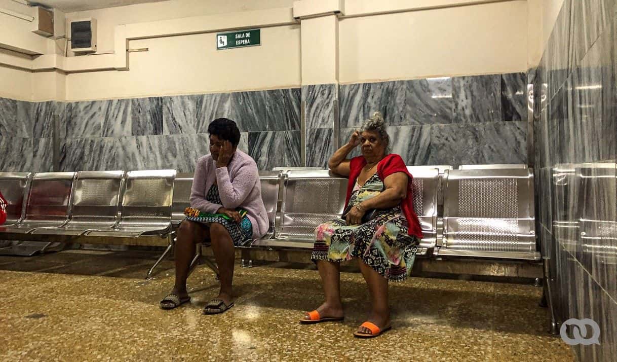 Desplome del sistema de Salud. Cuba pierde miles de profesionales