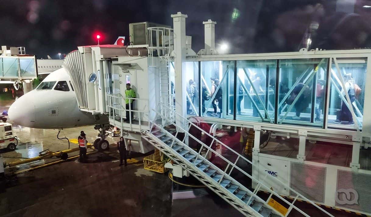 ¿Qué sabemos de las posibles deportaciones de migrantes que entraron a EE. UU. con <i>parole</i> y CBP One?