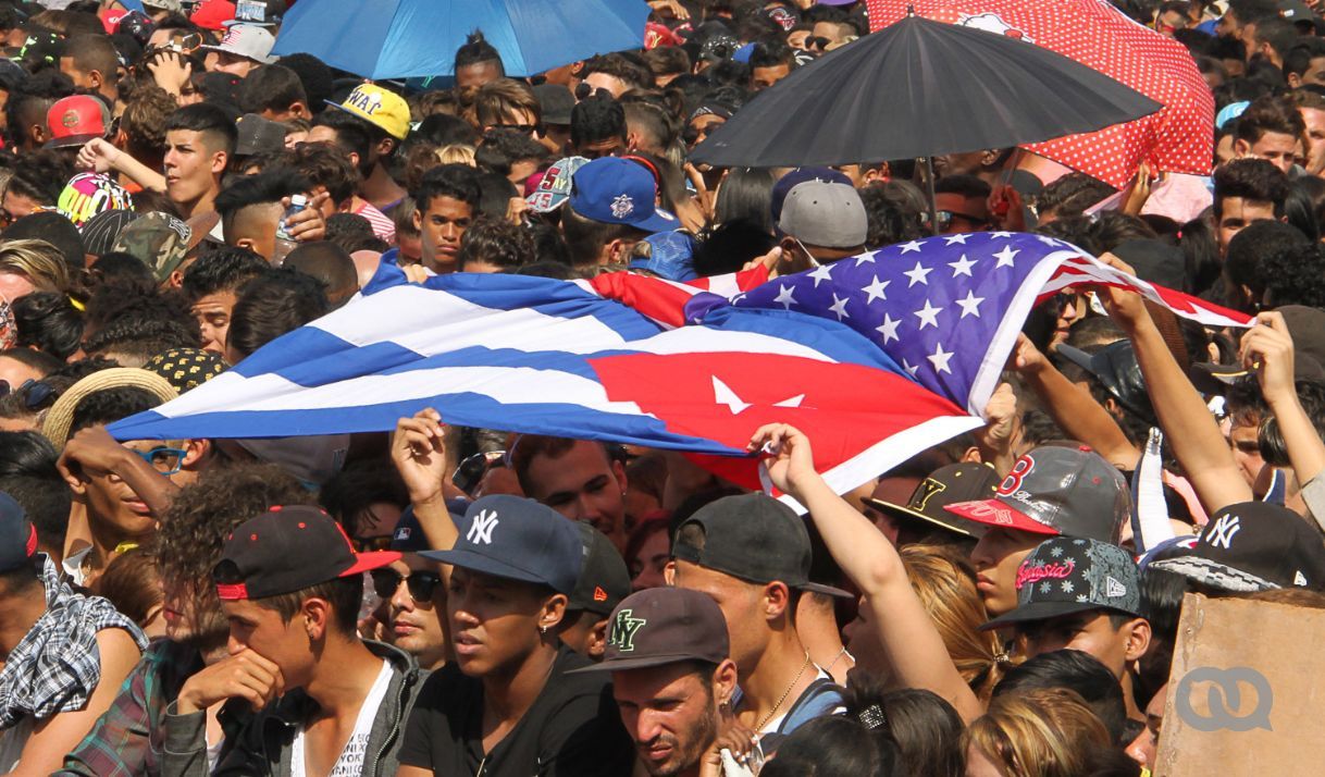 Estudio revela indiferencia política y cambios ideológicos entre los cubanos