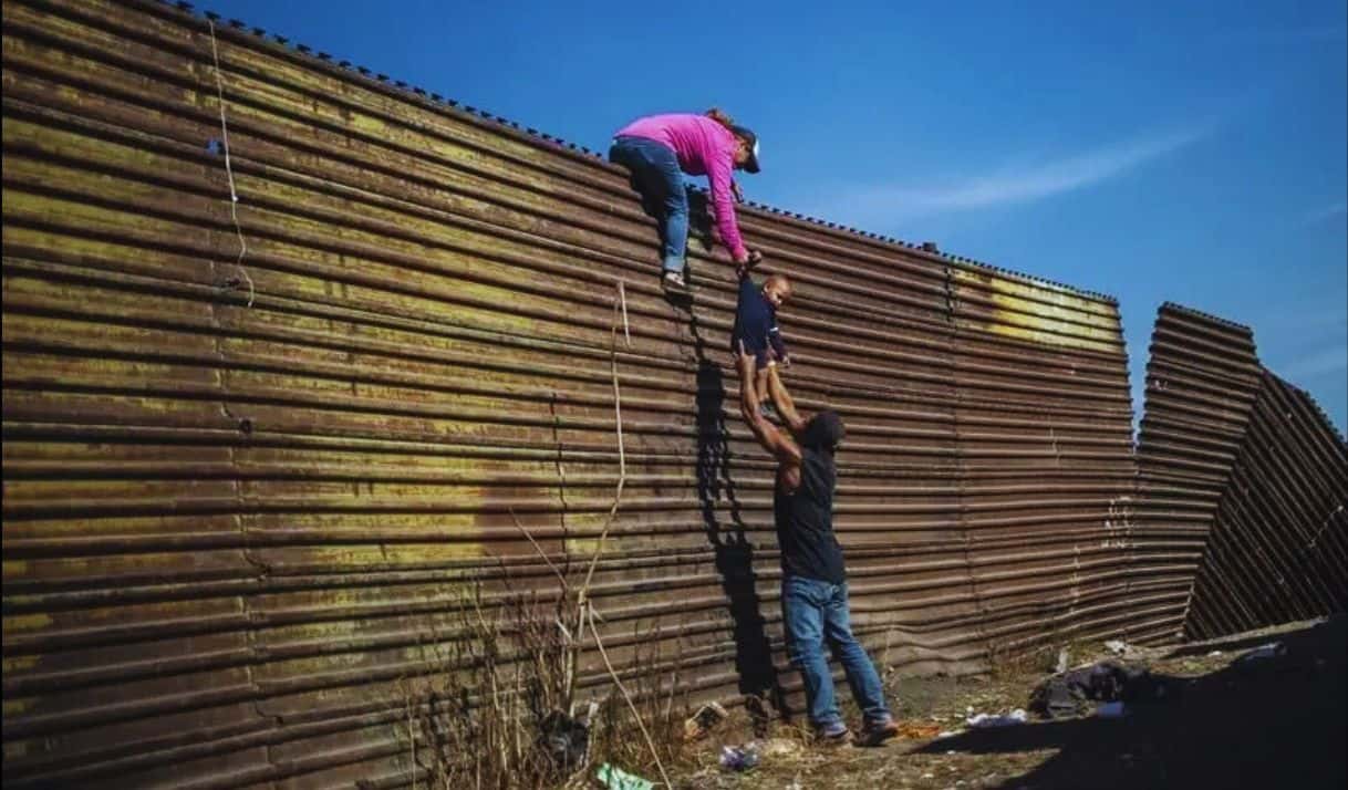 Donald Trump y el regreso del espectáculo del Muro