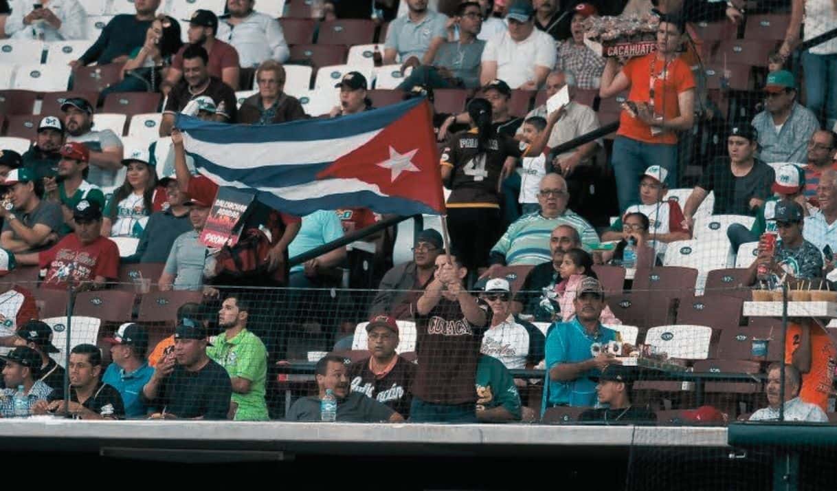Cuba vuelve al béisbol del Caribe porque Caracas manda