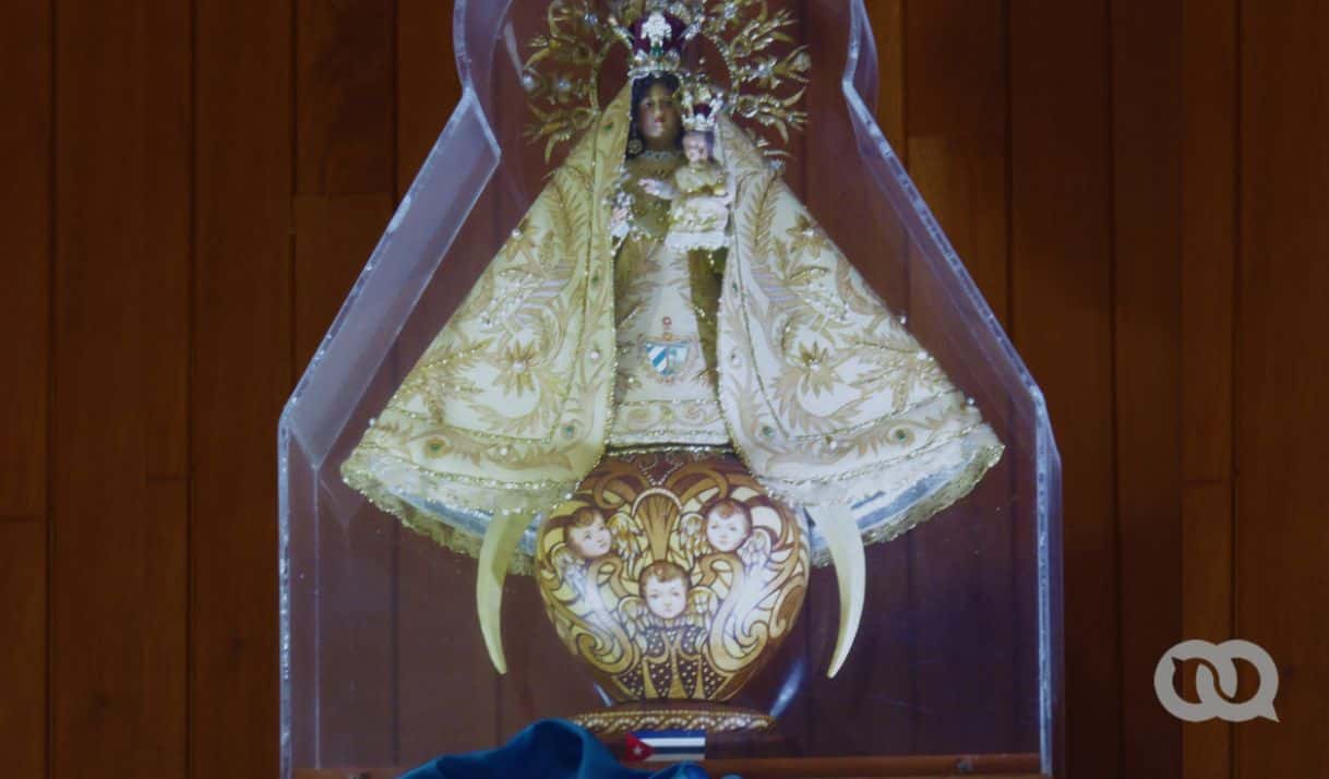 Réplica de la Virgen de la Caridad del Cobre en la parroquia de Zapopan, Jalisco. Foto: Melissa.