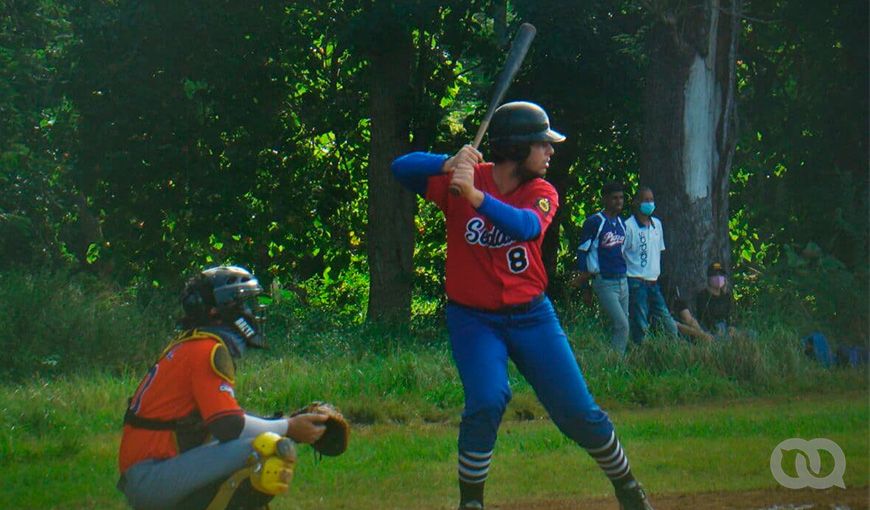 ¿Cómo organizar una liga independiente de béisbol en Cuba?