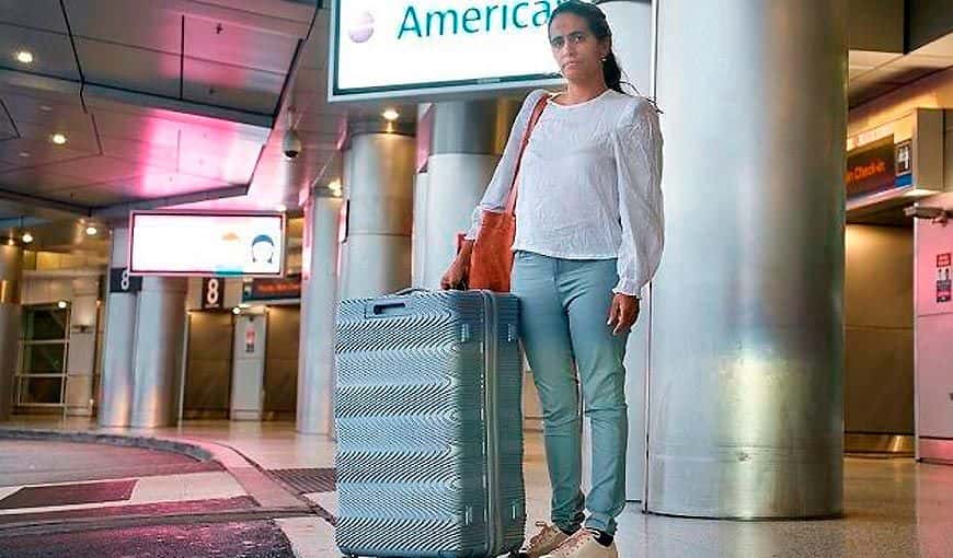 Anamely Ramos en el aeropuerto de Miami. Foto: Yenier Martínez / Cubanet.
