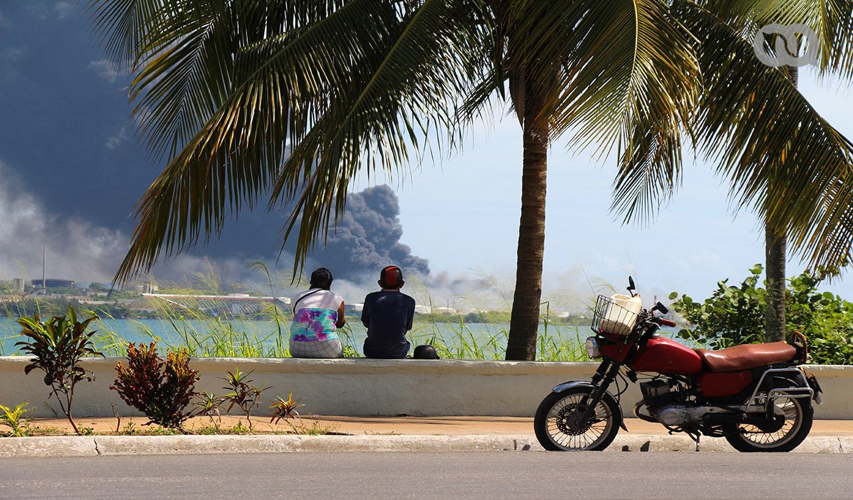 matanzas, incendio, base de supertanqueros