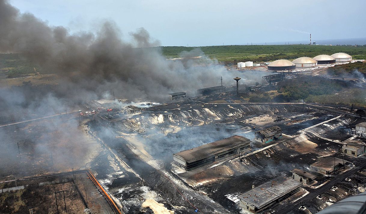 matanzas, base de supertanqueros, incendio