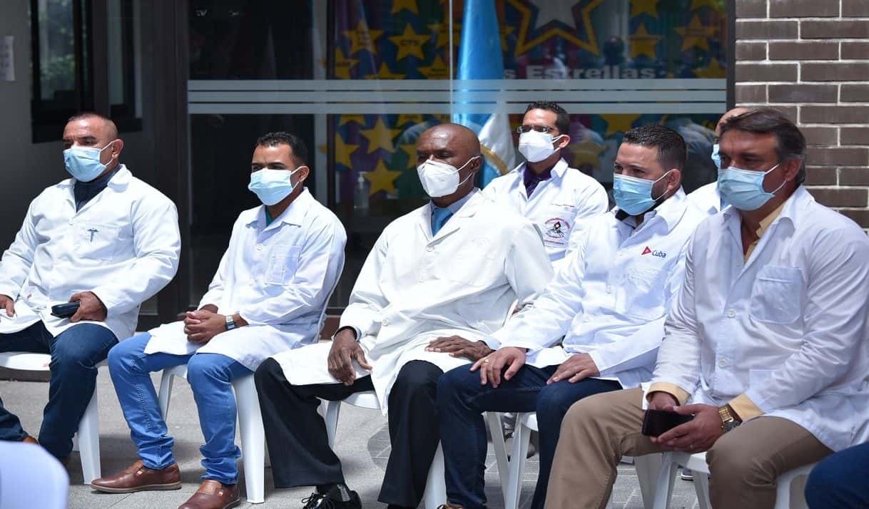 Bahamas cancelará contratos de cooperación médica con Gobierno cubano