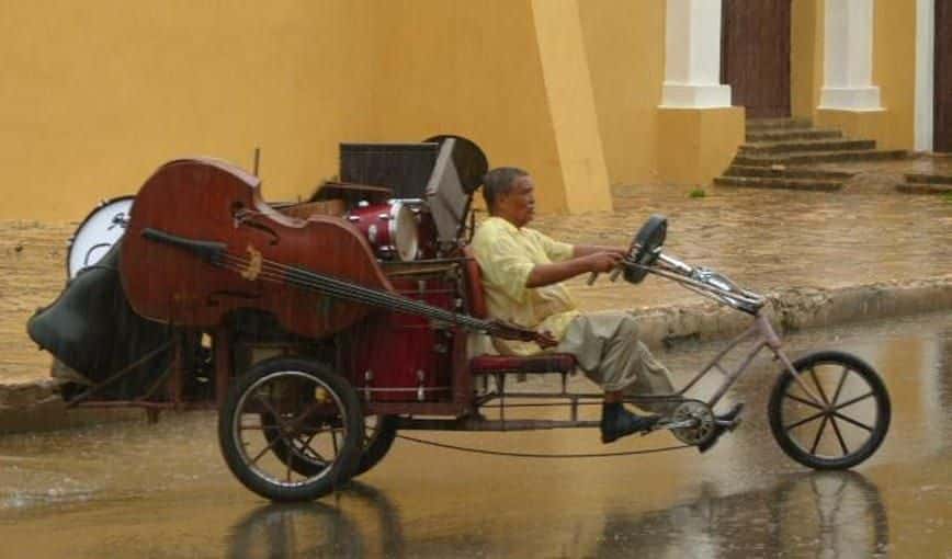 El zigzag de la Vieja Villa