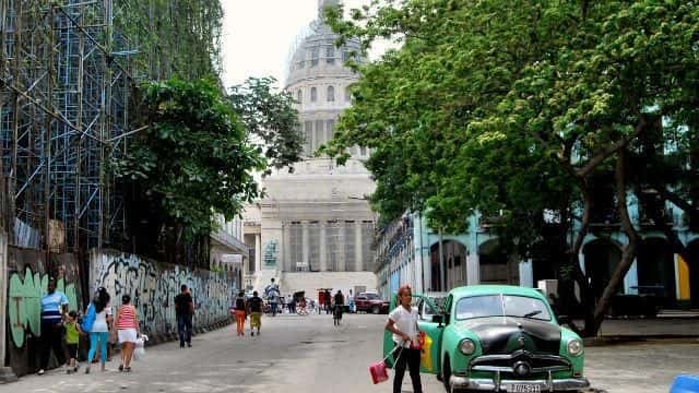 Calle de La Habana, cercana al Capitolio