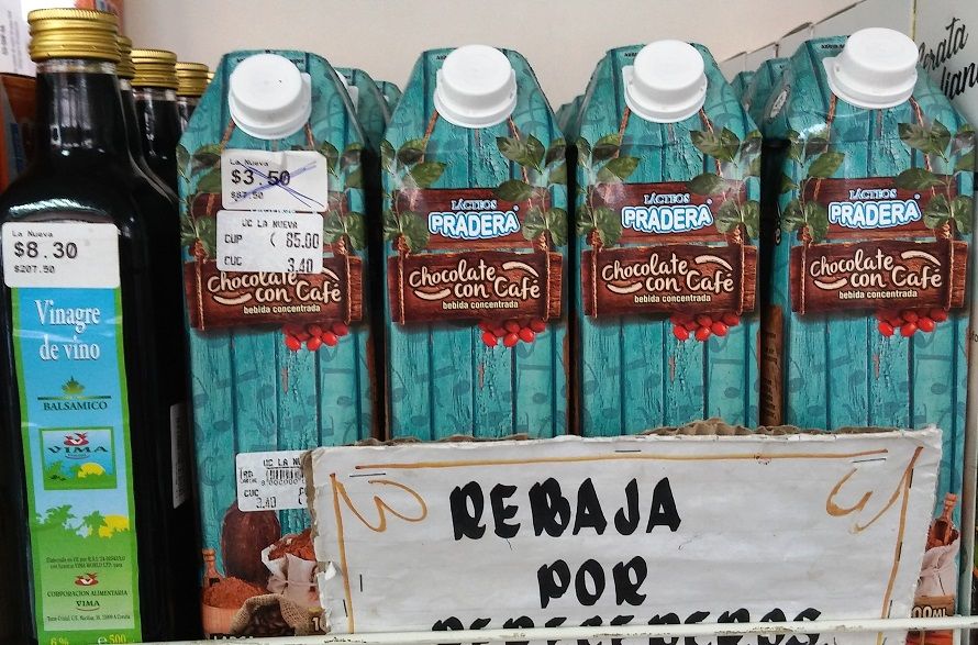 Leche con Chocolate en tienda de Pinar del Río. Foto del autor (elTOQUE)