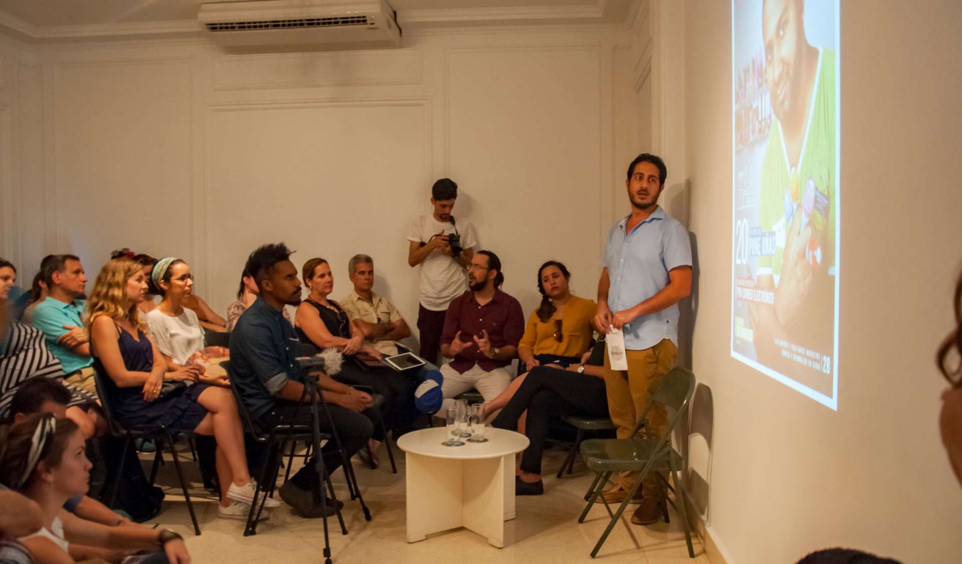 Presentación del Toque en la Fundación Ludwing. Foto: Claudia Rodríguez Herrera.