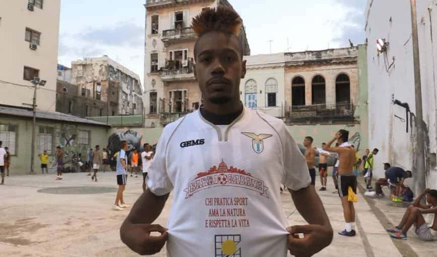 Fútbol para lidiar con la marginalidad