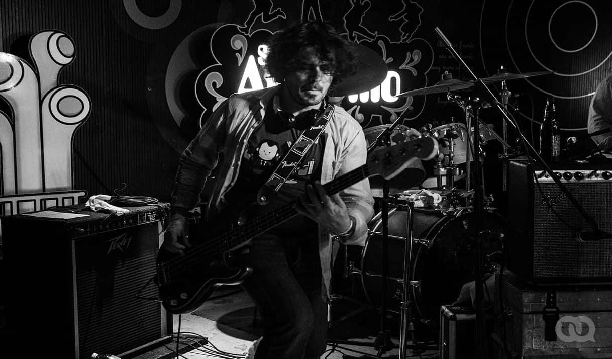 La libertad de un submarino amarillo 
