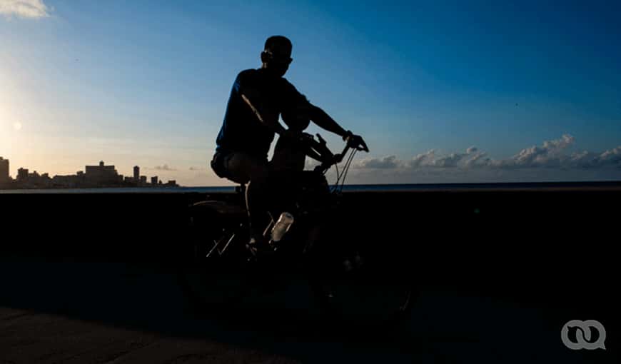 Malecón de La Habana. Foto: Alain Gutiérrez. 